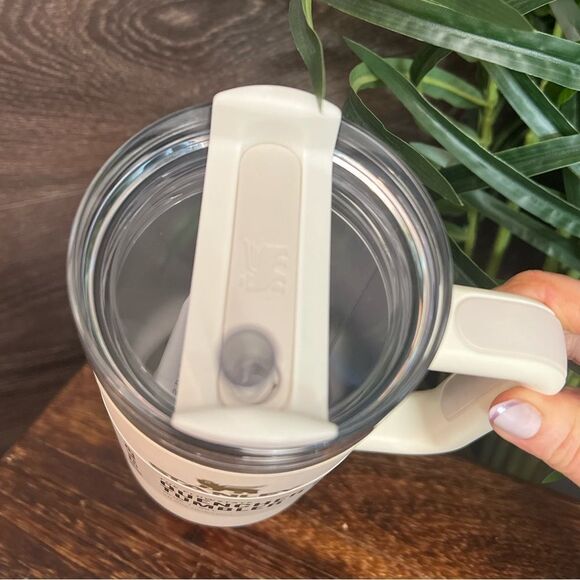 Stanley The Lunar New Year Flowstate Quencher 30oz in Cream Dragon. NIB! - Picture 7 of 16